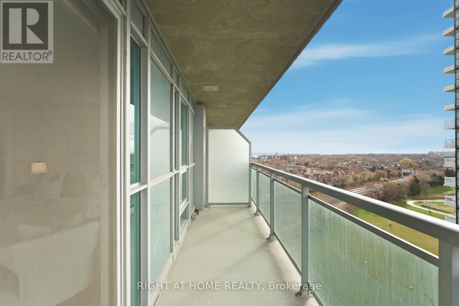 1309 - 155 Legion Road N, Toronto, Ontario  M8Y 0A7 - Photo 19 - W12817160