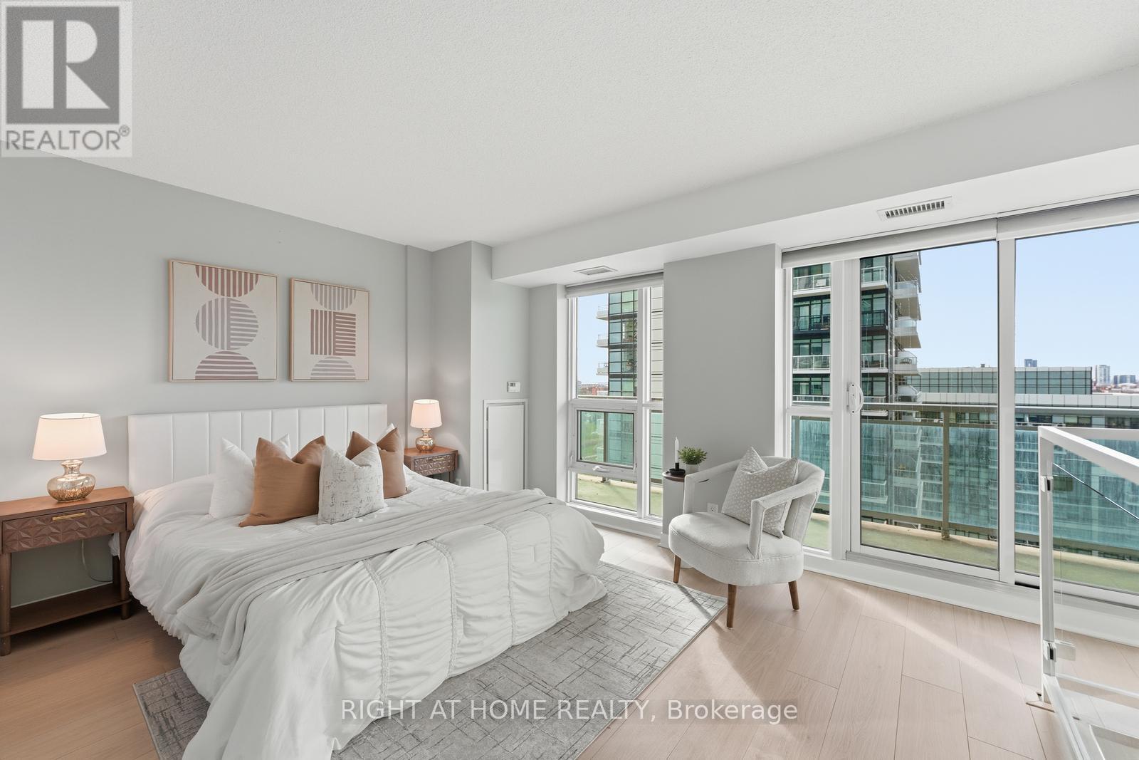 1309 - 155 Legion Road N, Toronto, Ontario  M8Y 0A7 - Photo 24 - W12817160