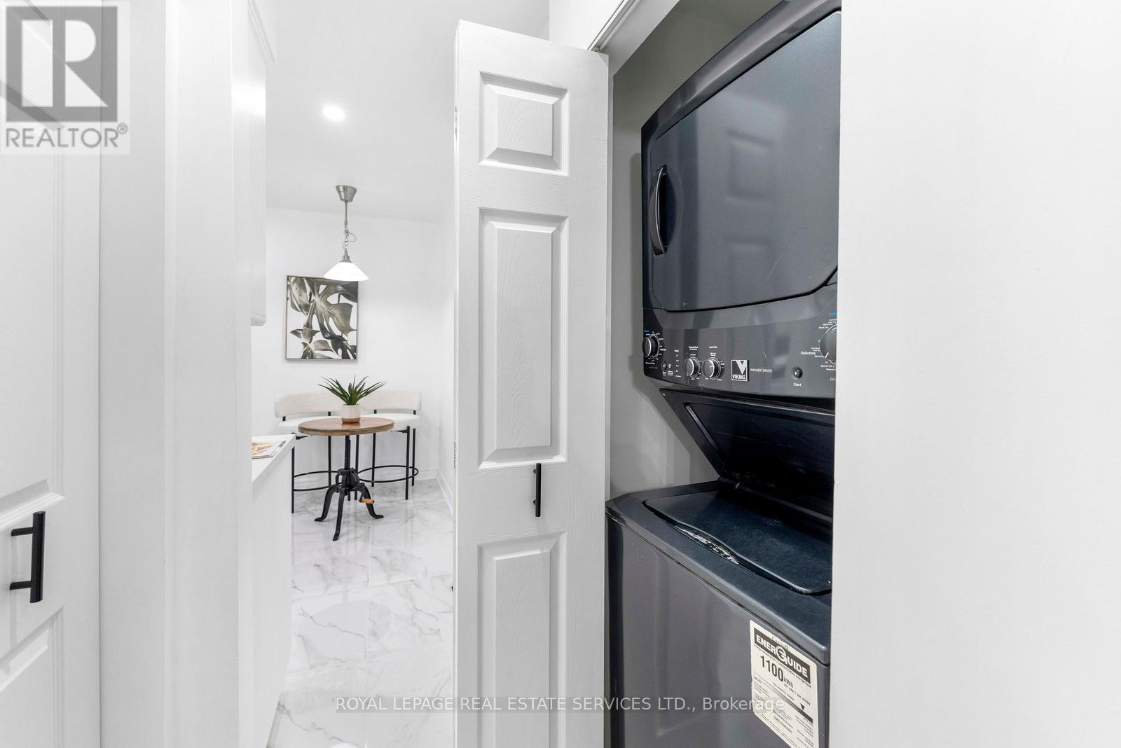 518 Third Line, Oakville, Ontario  L6L 4A7 - Photo 24 - W12817184