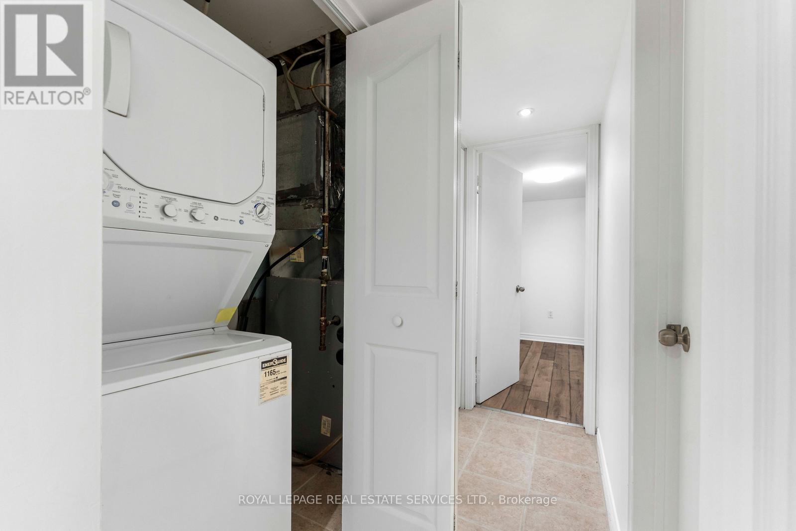 518 Third Line, Oakville, Ontario  L6L 4A7 - Photo 35 - W12817184