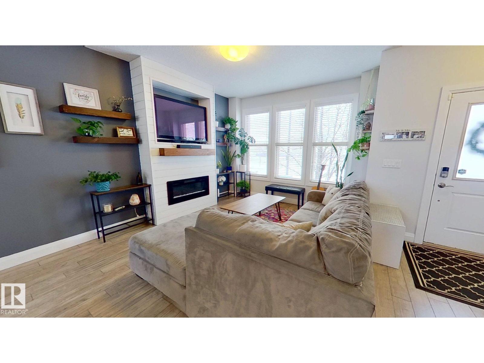 321 Pioneer Rd, Spruce Grove, Alberta  T7X 0T1 - Photo 3 - E4474717