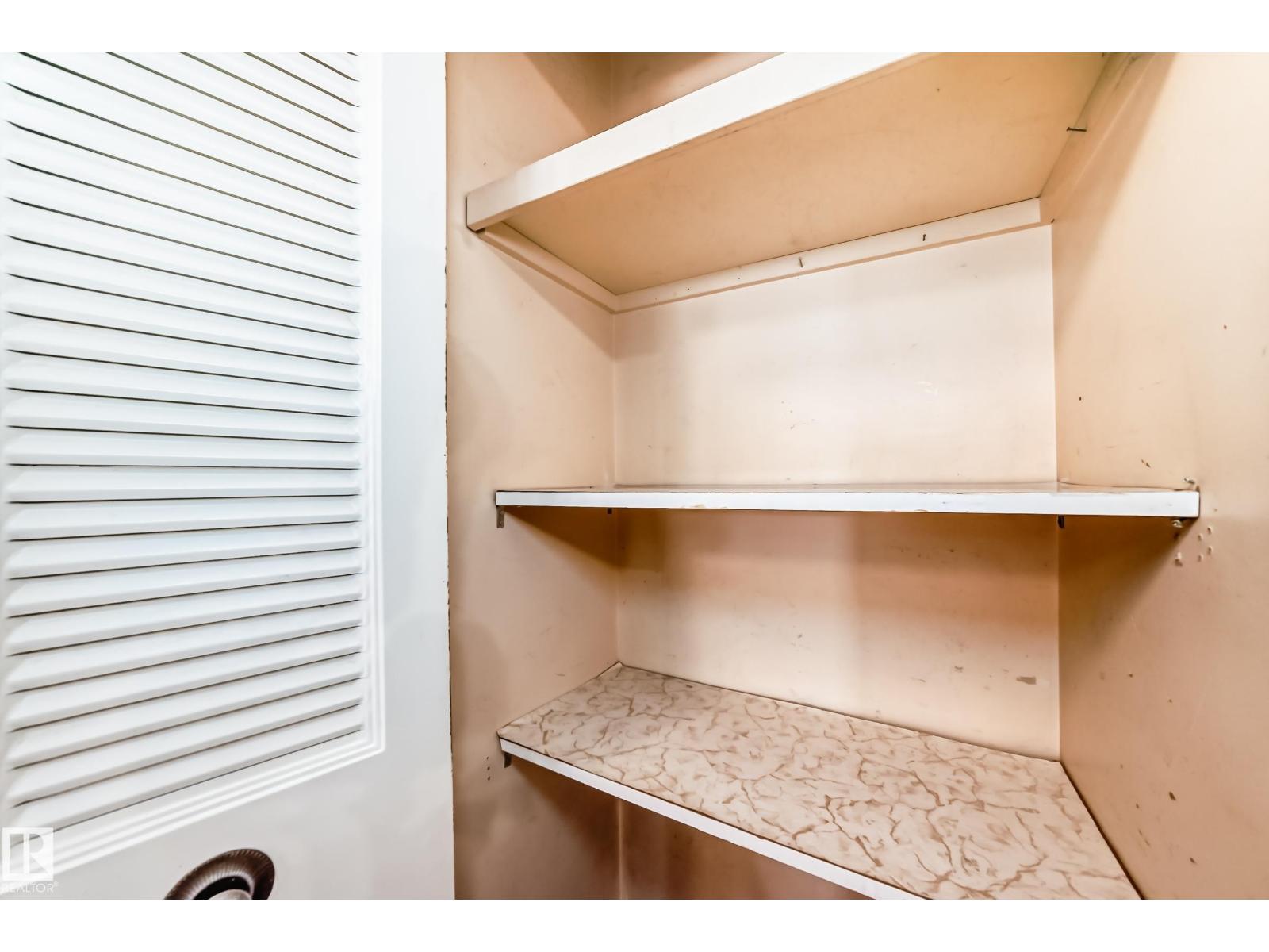 11922 138 Av Nw, Edmonton, Alberta  T5X 4N2 - Photo 19 - E4474718