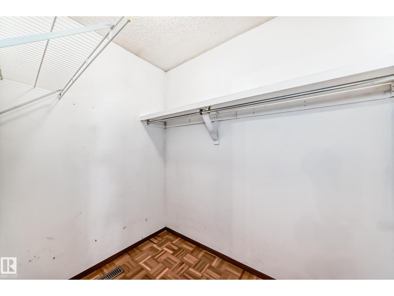 11922 138 Av Nw, Edmonton, Alberta  T5X 4N2 - Photo 24 - E4474718