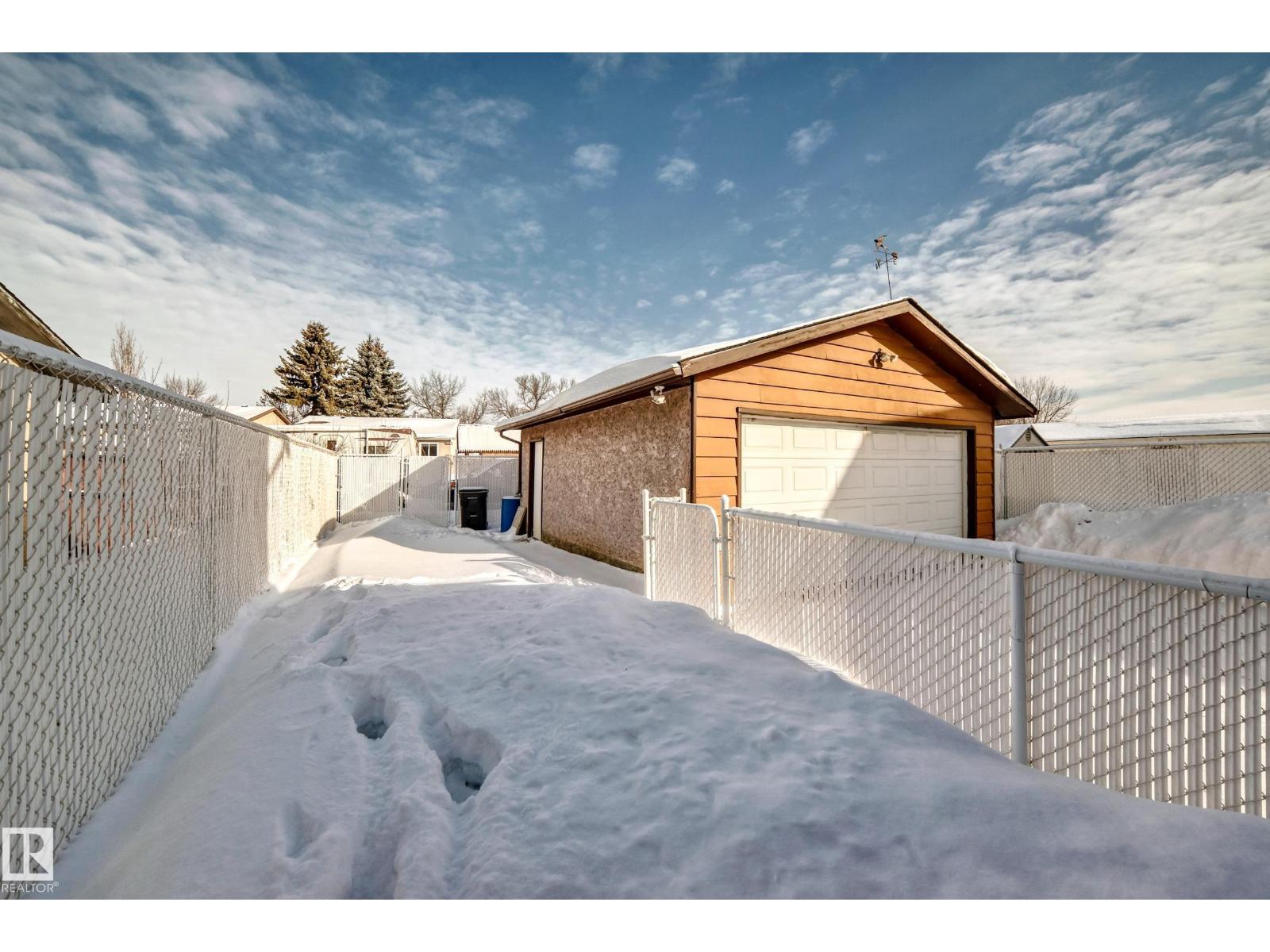 11922 138 Av Nw, Edmonton, Alberta  T5X 4N2 - Photo 41 - E4474718
