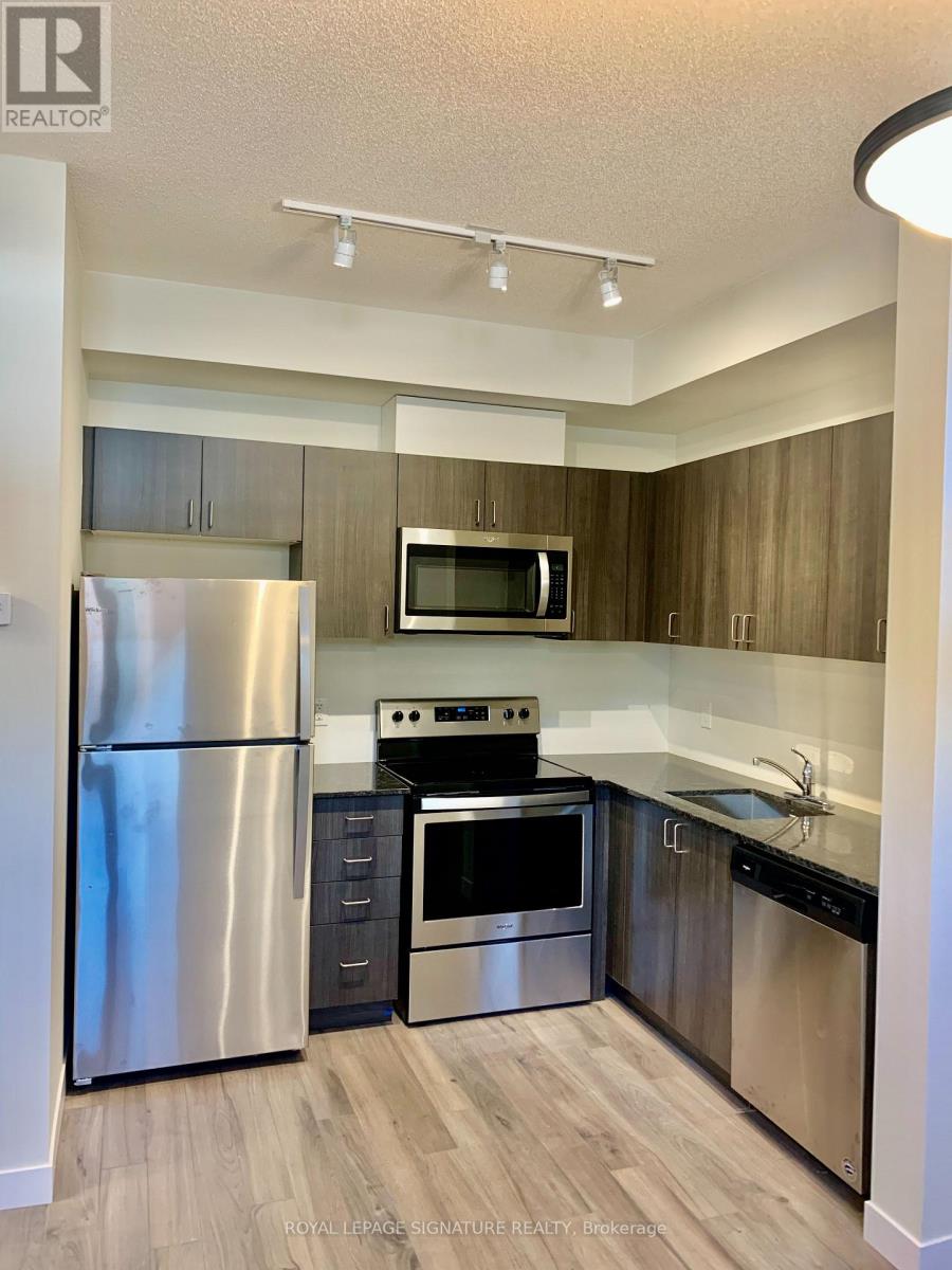 16 - 6 Bicknell Avenue, Toronto, Ontario  M6M 0B4 - Photo 5 - W12817018