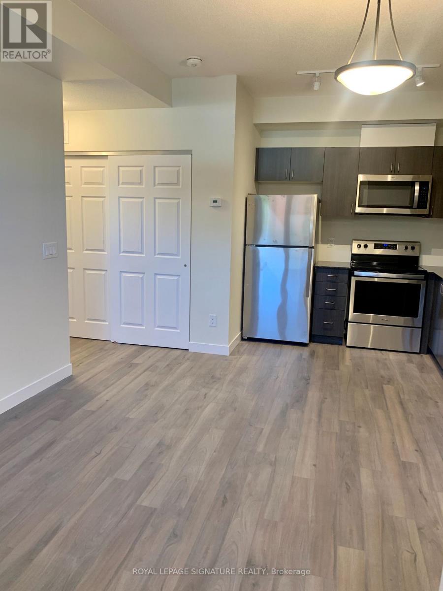 16 - 6 Bicknell Avenue, Toronto, Ontario  M6M 0B4 - Photo 8 - W12817018