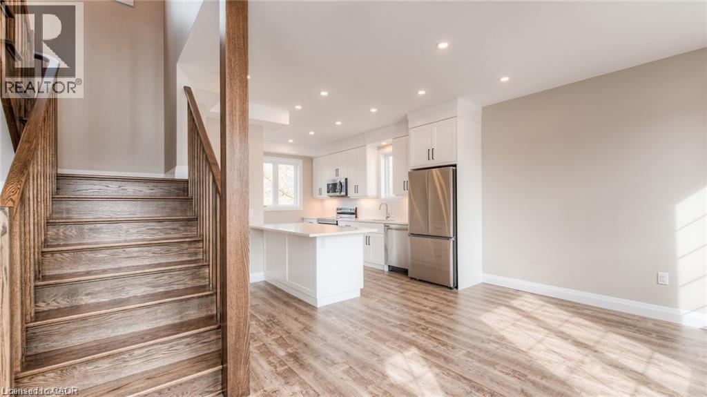 1436 Franklin Boulevard, Cambridge, Ontario  N3C 3L5 - Photo 4 - 40807442