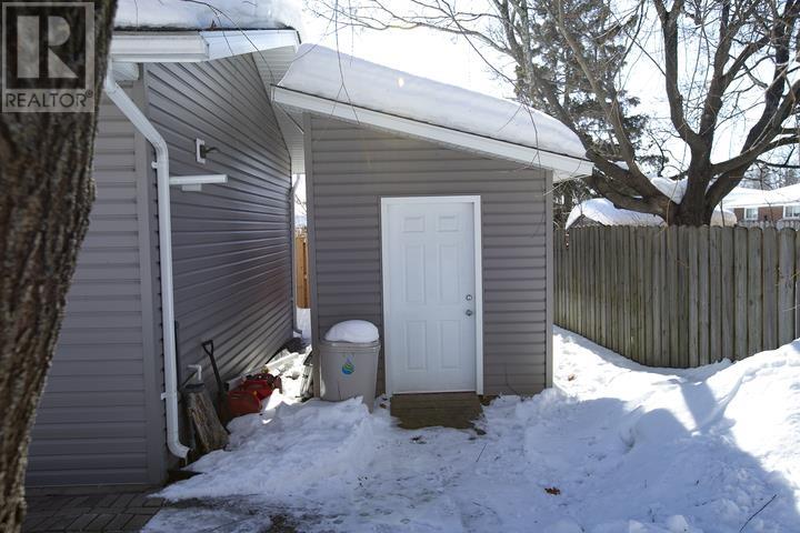 28 Parker Ave, Sault Ste. Marie, Ontario  P6B 6A1 - Photo 12 - SM260353