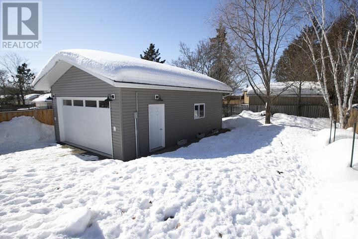 28 Parker Ave, Sault Ste. Marie, Ontario  P6B 6A1 - Photo 11 - SM260353