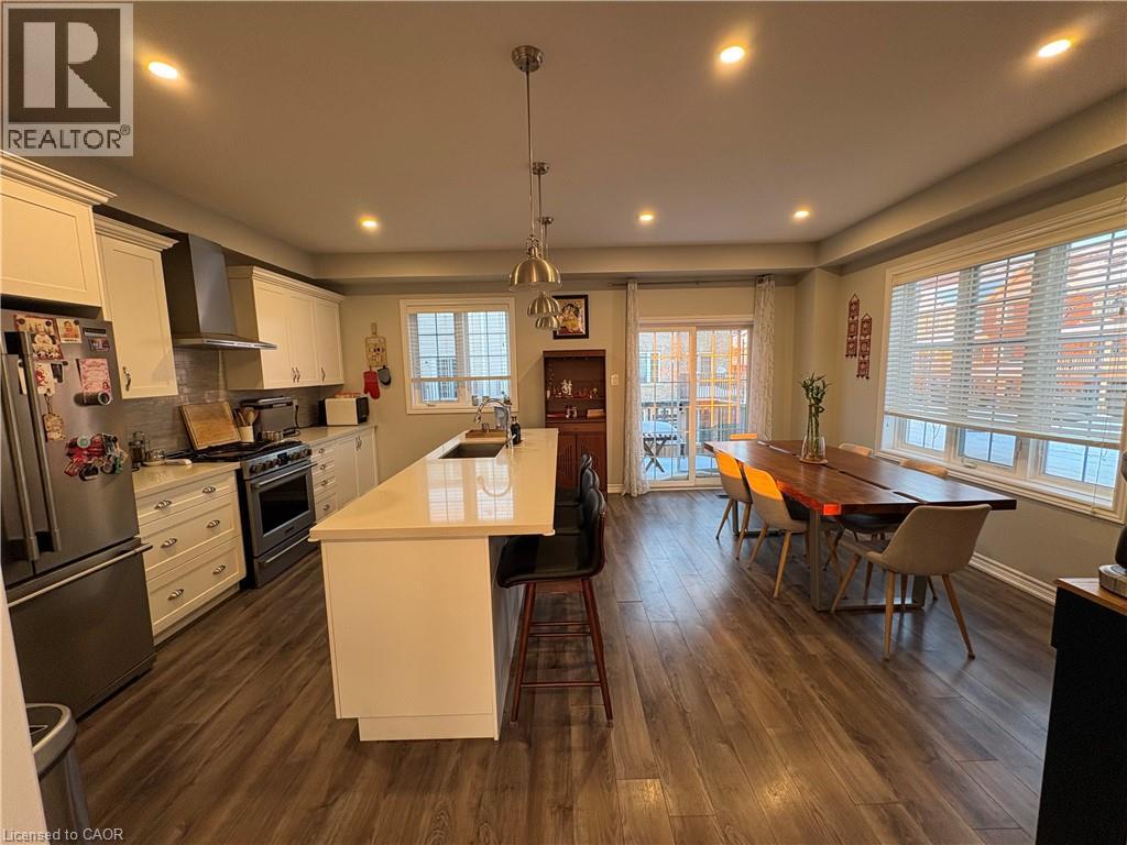 120 Cole Street, Waterdown, Ontario  L8B 0A1 - Photo 17 - 40805119