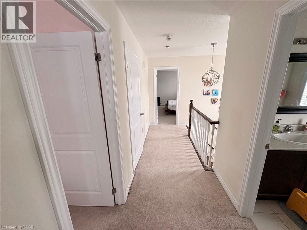 120 Cole Street, Waterdown, Ontario  L8B 0A1 - Photo 33 - 40805119