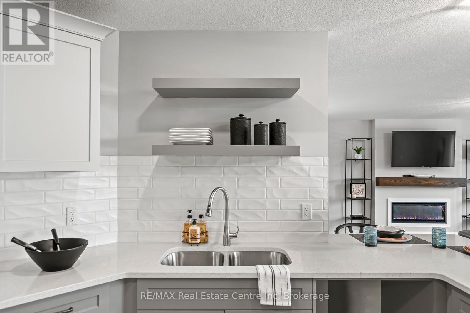 190 Bridge Crescent, Minto, Ontario  N0G 2P0 - Photo 11 - X12817192