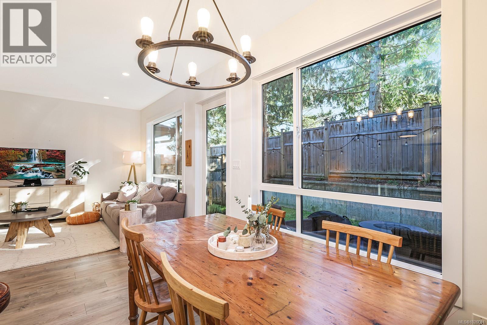 43 2607 Kendal Ave, Cumberland, British Columbia  V0R 1S0 - Photo 11 - 1026681