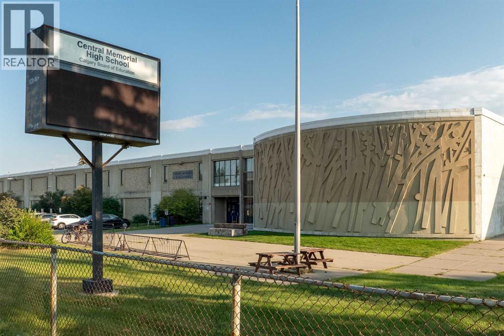 4906 20a Street Sw, Calgary, Alberta  T2T 5A6 - Photo 9 - A2283373