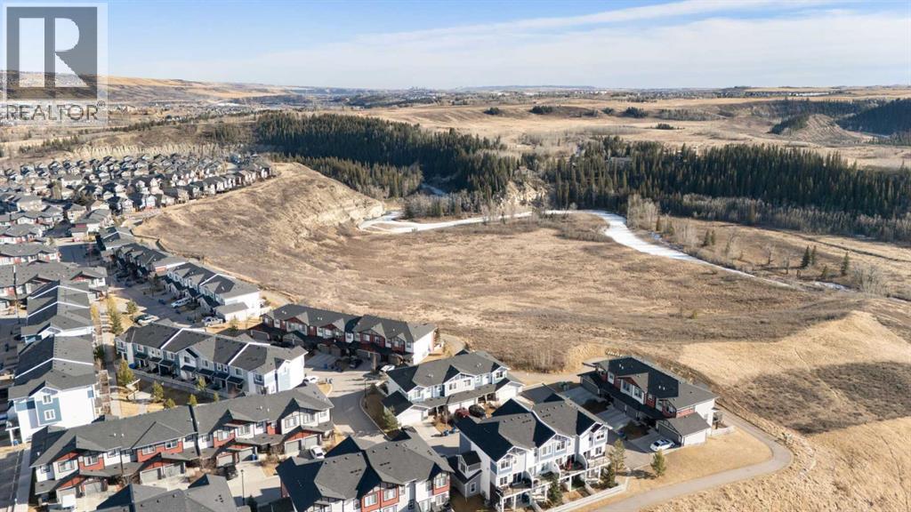 1403 Jumping Pound Common, Cochrane, Alberta T4C 2L1 - Photo 32 - A2285401