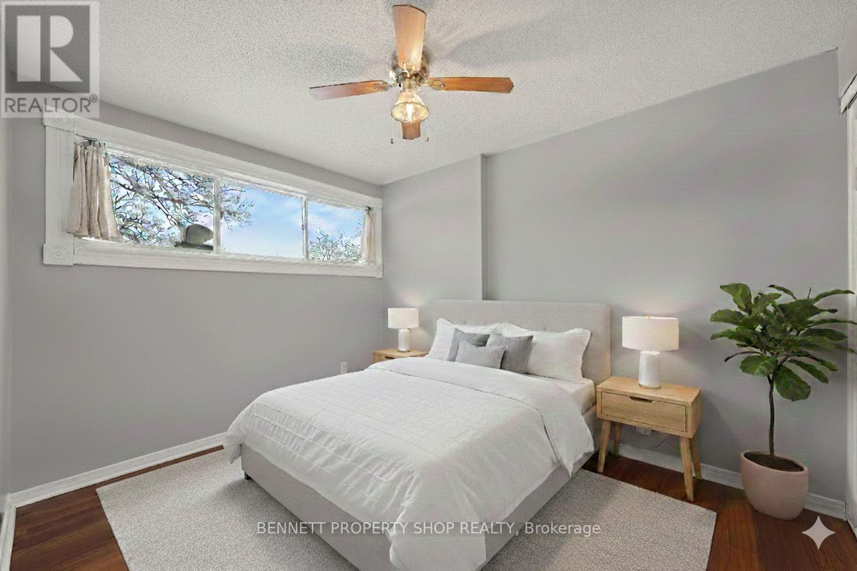 44 Tybalt Crescent, Ottawa, Ontario  K2H 8J5 - Photo 6 - X12817204