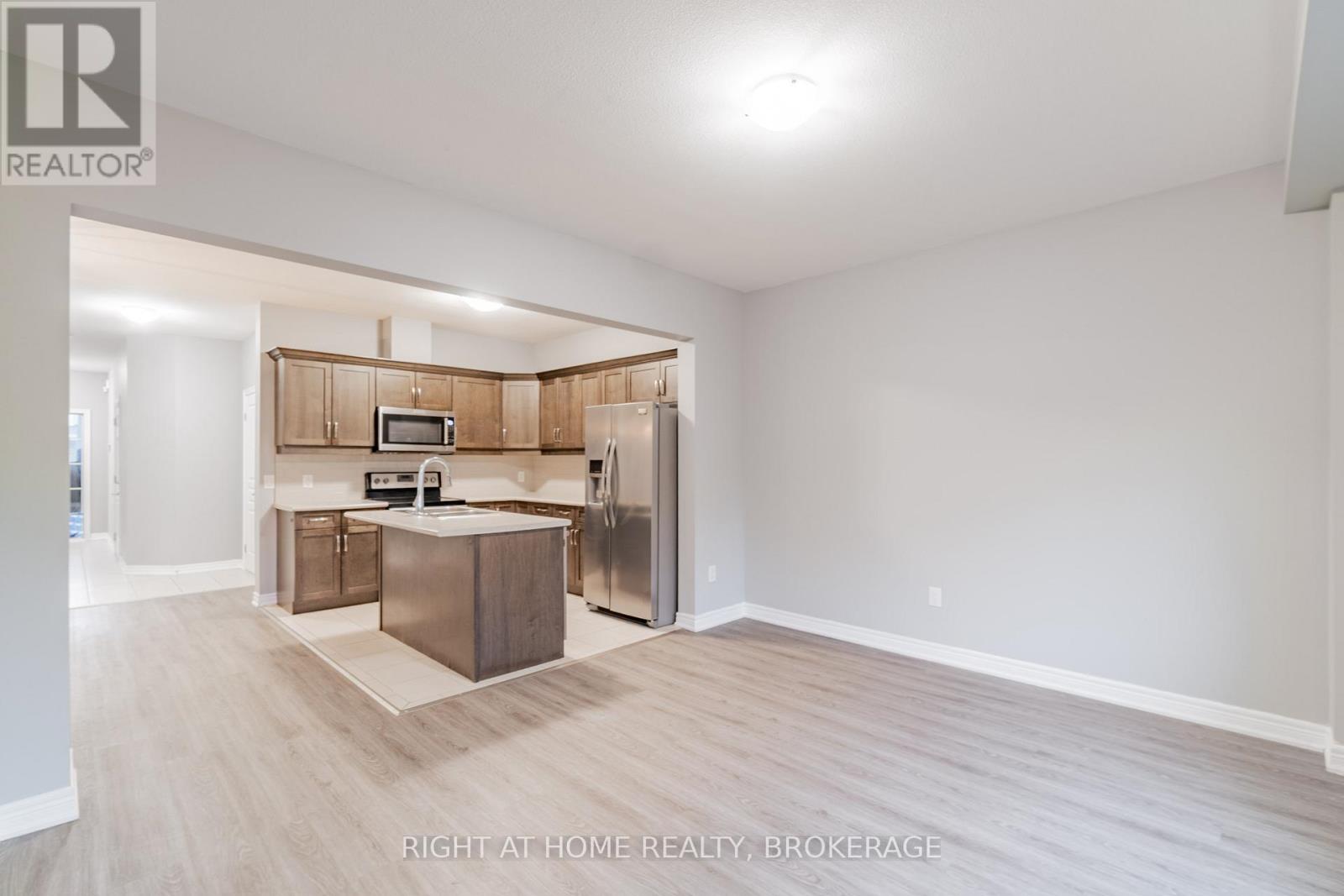 9513 Tallgrass Avenue, Niagara Falls, Ontario  L2G 0Y2 - Photo 6 - X12817258