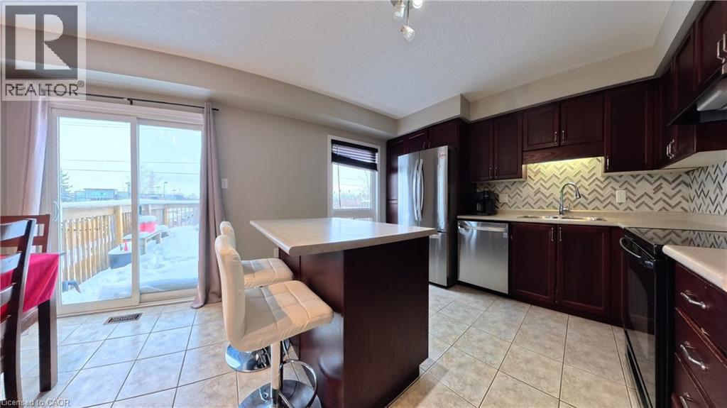 206 Westmeadow Drive, Kitchener, Ontario  N2N 3P9 - Photo 31 - 40795844