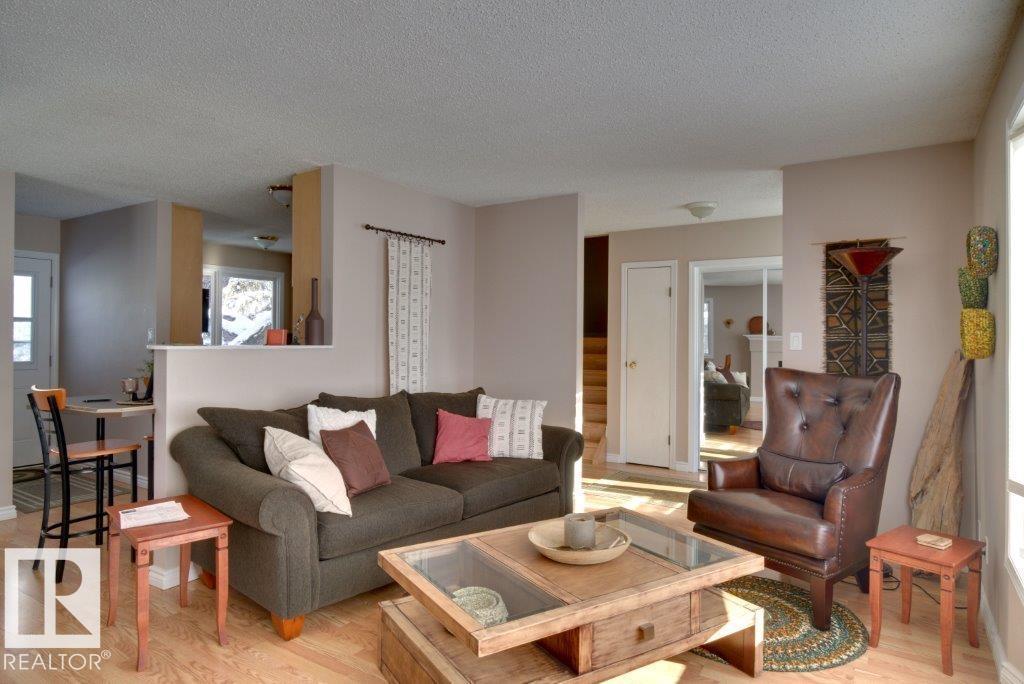 106 54500 Lac Ste Anne Trail, Rural Sturgeon County, Alberta  T8R 1Z1 - Photo 5 - E4473174