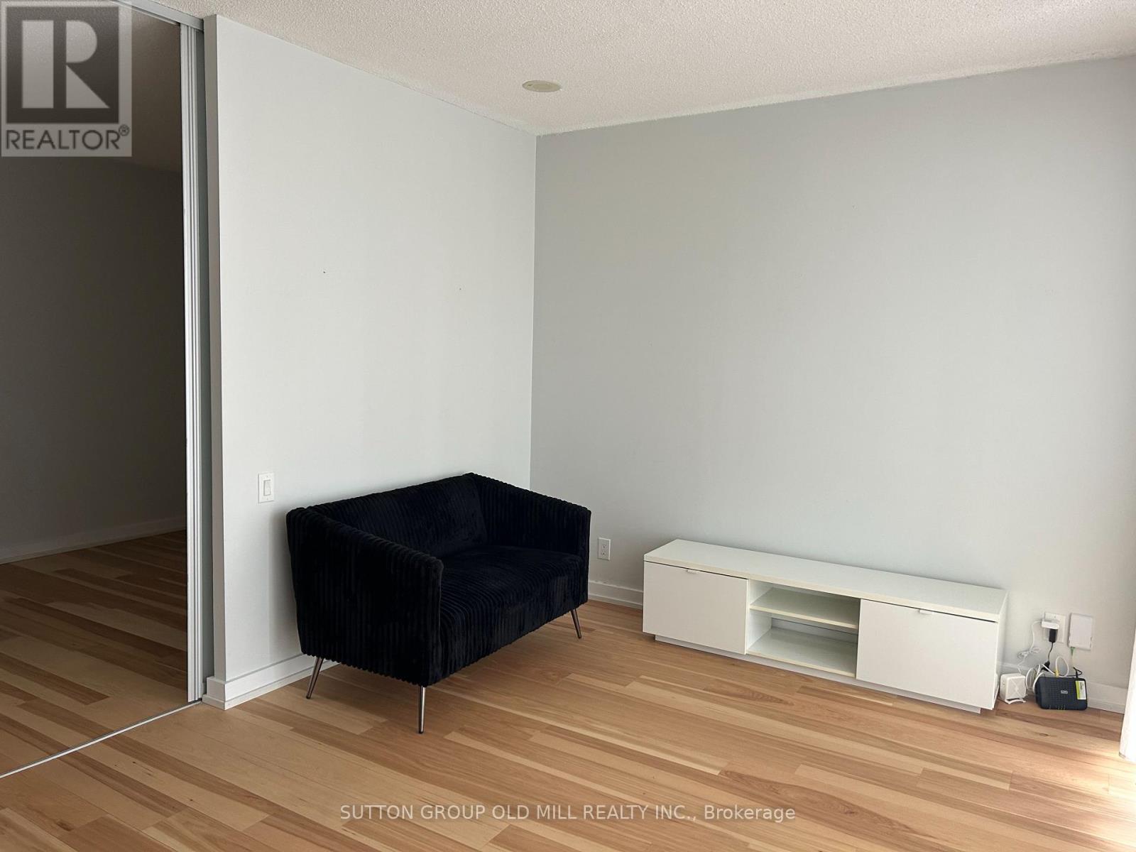 1103 - 33 Mill Street, Toronto, Ontario M5A 3R3 - Photo 3 - C12817216