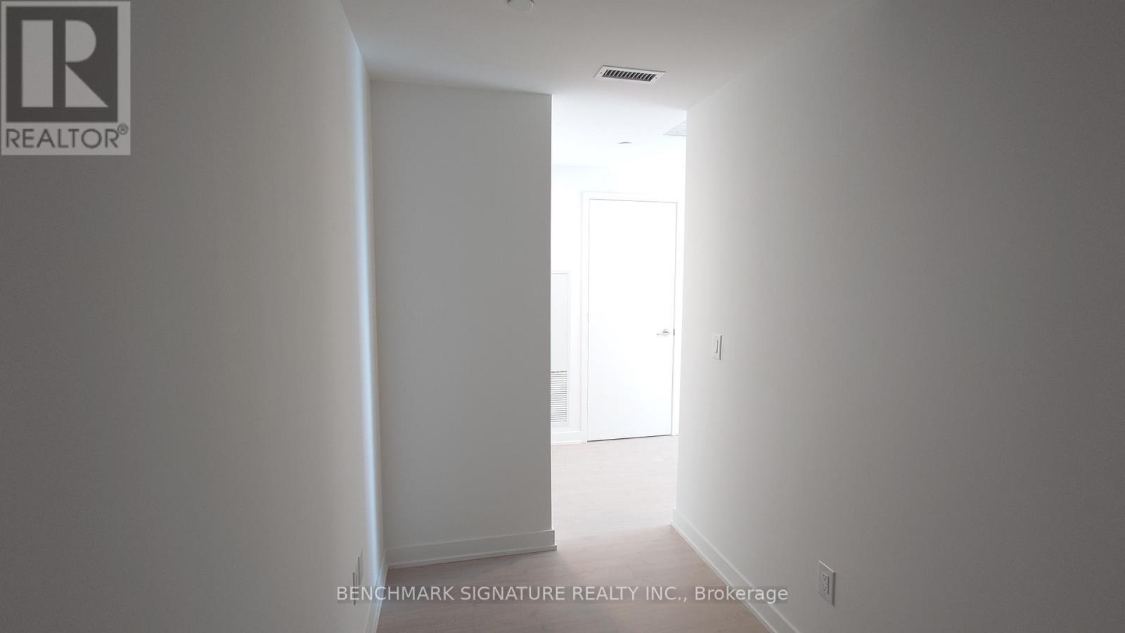 2903 - 65 Mutual Street, Toronto, Ontario  M5B 0E5 - Photo 4 - C12817264