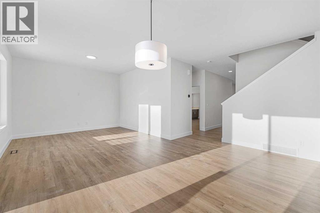 1059 Southwinds Green Sw, Airdrie, Alberta T4B 3T1 - Photo 12 - A2280282