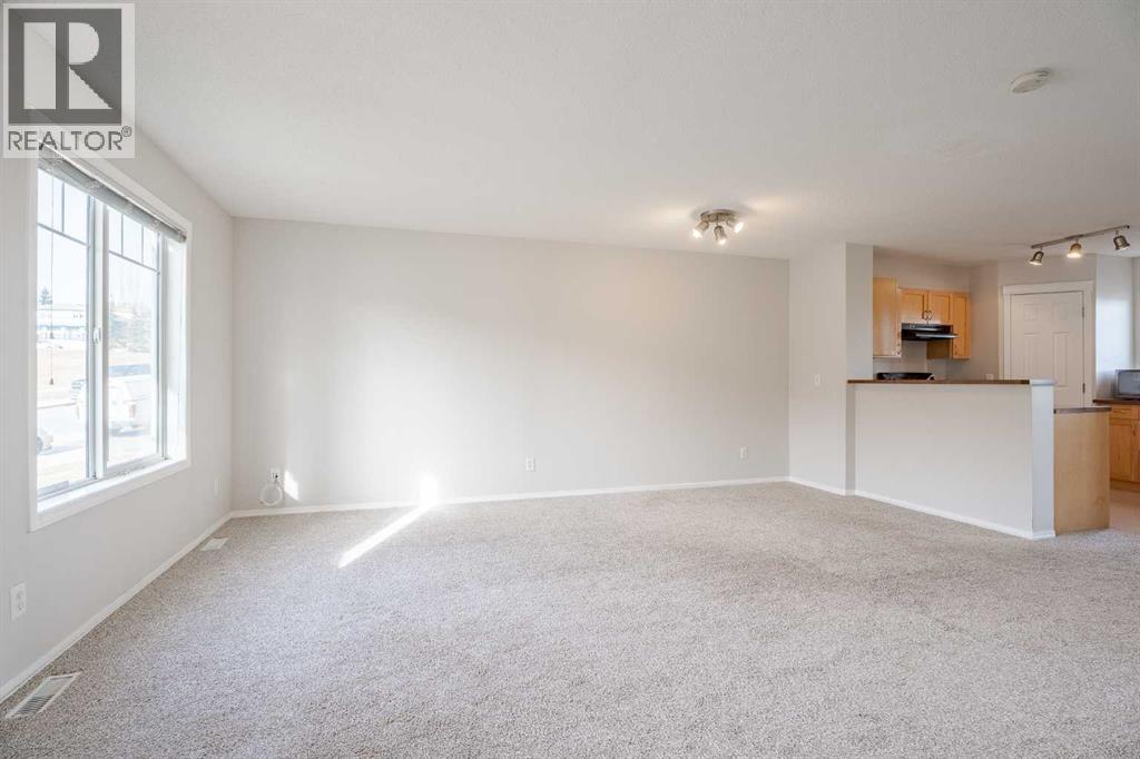 122 Panamount Drive Nw, Calgary, Alberta  T3K 6K3 - Photo 6 - A2283379