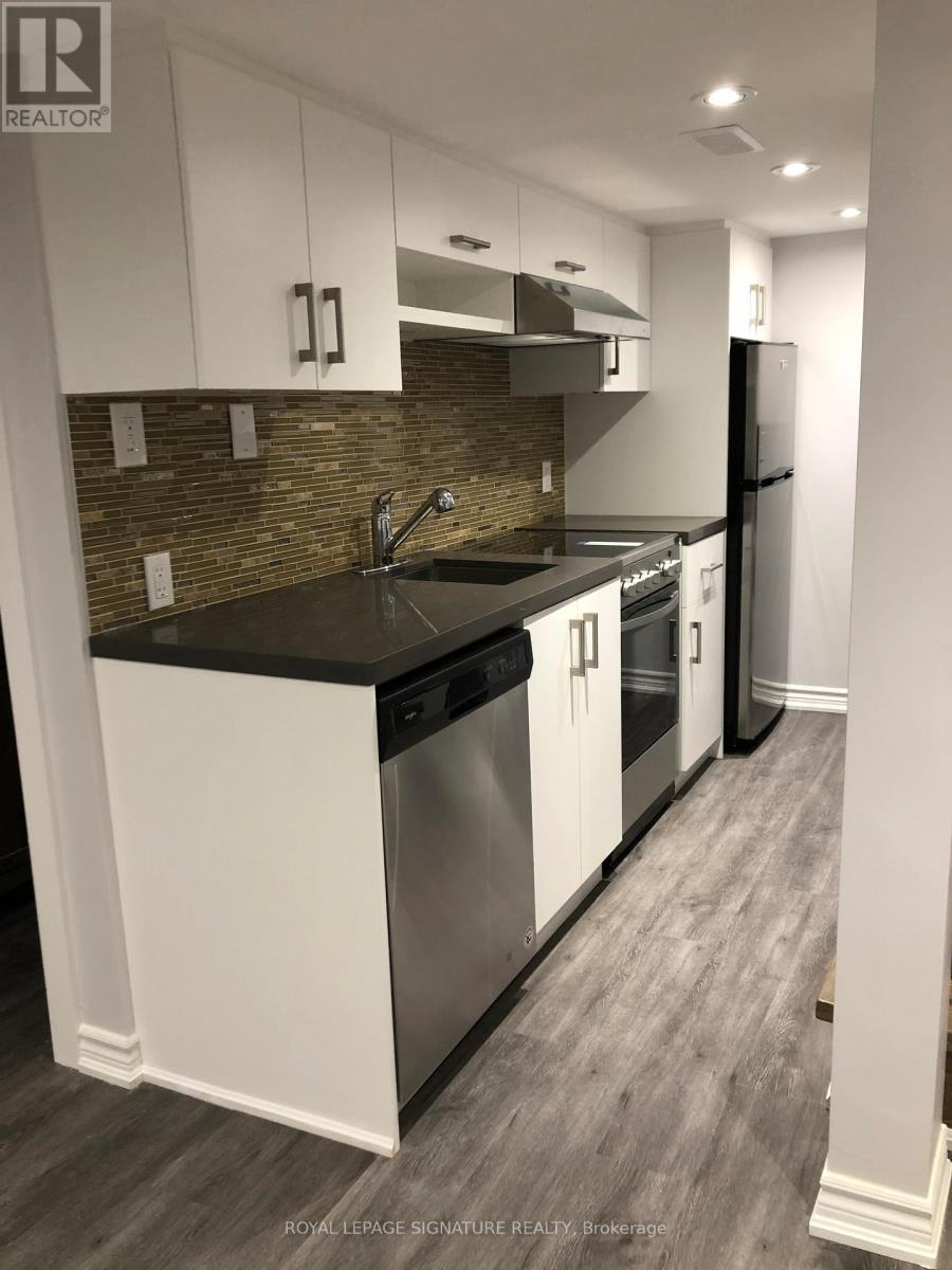 56 Bloomfield Avenue, Toronto, Ontario  M4L 2G3 - Photo 7 - E12817236