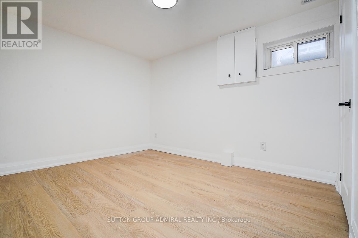 176 Cherrywood Drive, Newmarket, Ontario  L3Y 2X8 - Photo 13 - N12817200