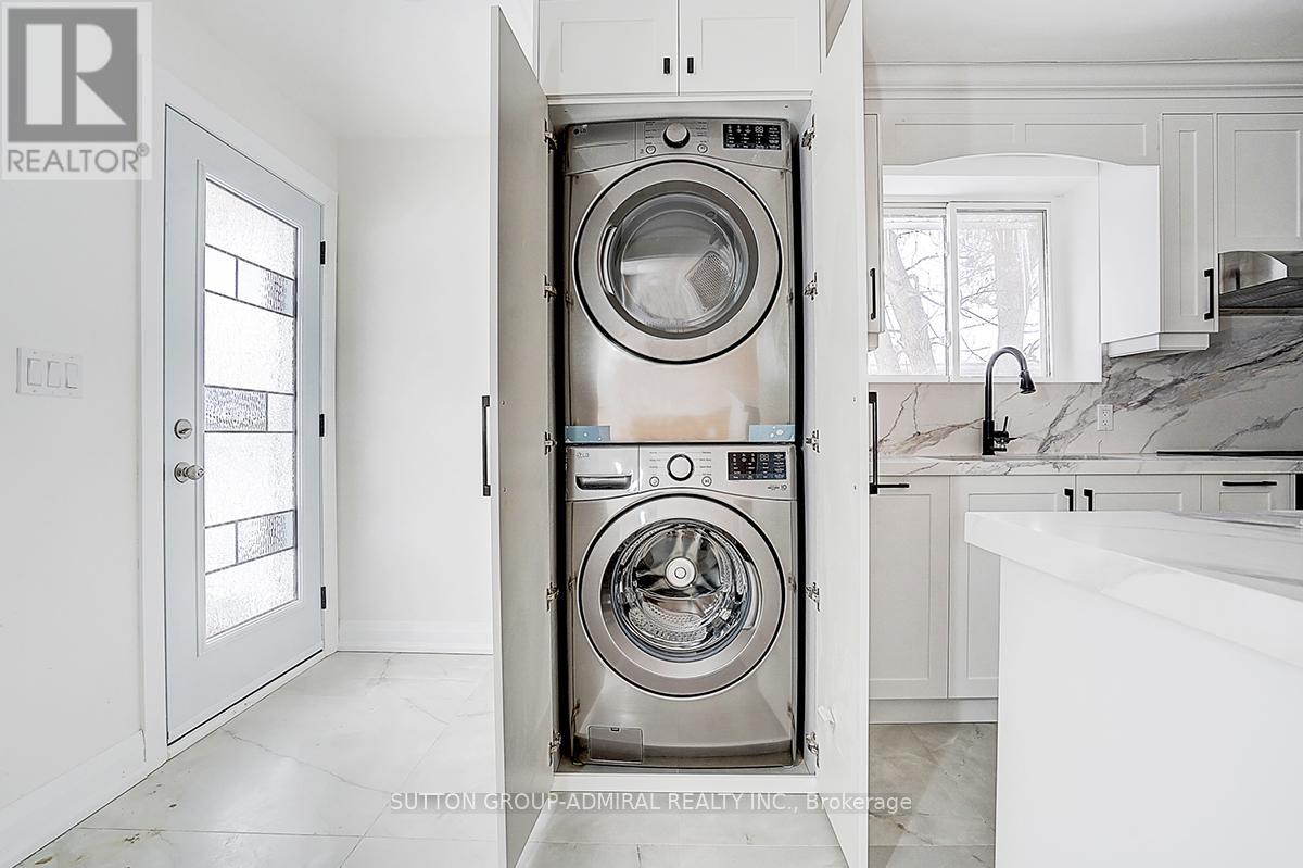 176 Cherrywood Drive, Newmarket, Ontario  L3Y 2X8 - Photo 49 - N12817200