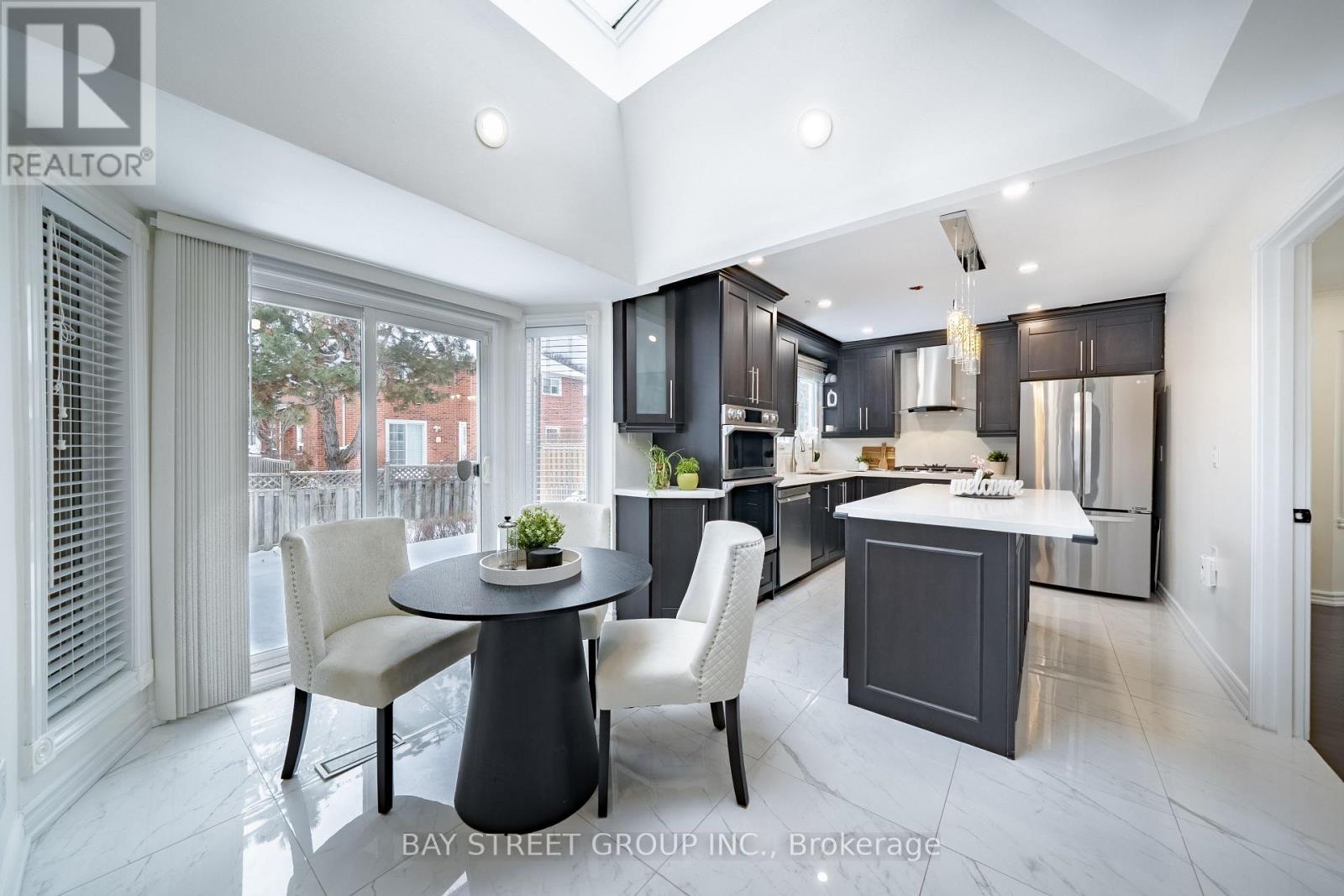 44 Hollingham Road, Markham, Ontario  L3R 7X4 - Photo 12 - N12817210