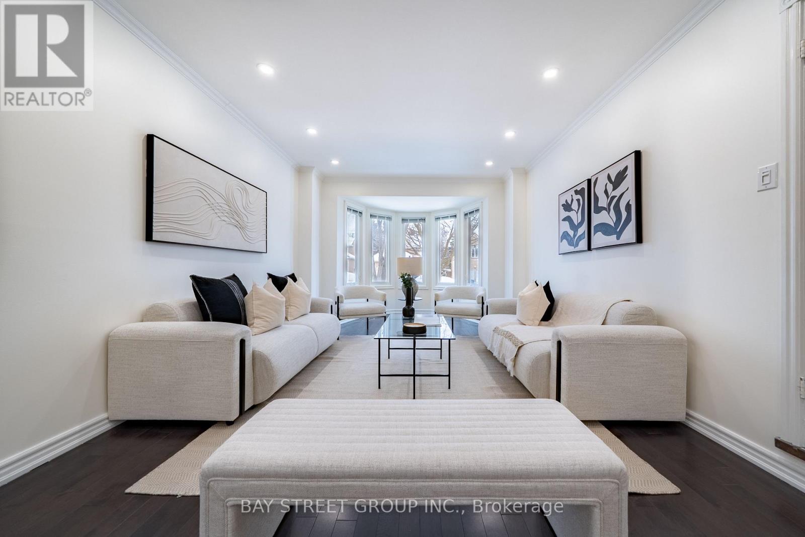 44 Hollingham Road, Markham, Ontario  L3R 7X4 - Photo 5 - N12817210