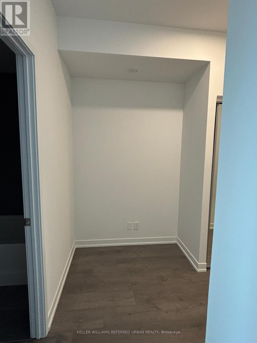 1611 - 39 Mary Street, Barrie, Ontario  L4N 1S9 - Photo 9 - S12817218