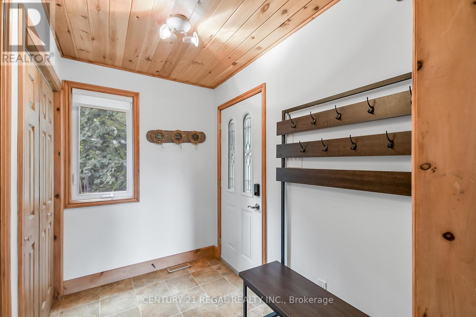 1961 Beaver Dam Road, Severn, Ontario  L0K 1E0 - Photo 18 - S12817224