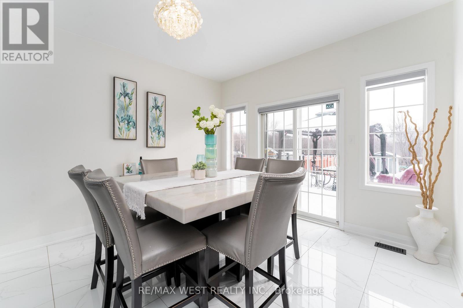 76 Yellow Avens Boulevard, Brampton, Ontario  L6R 0T3 - Photo 17 - W12817226