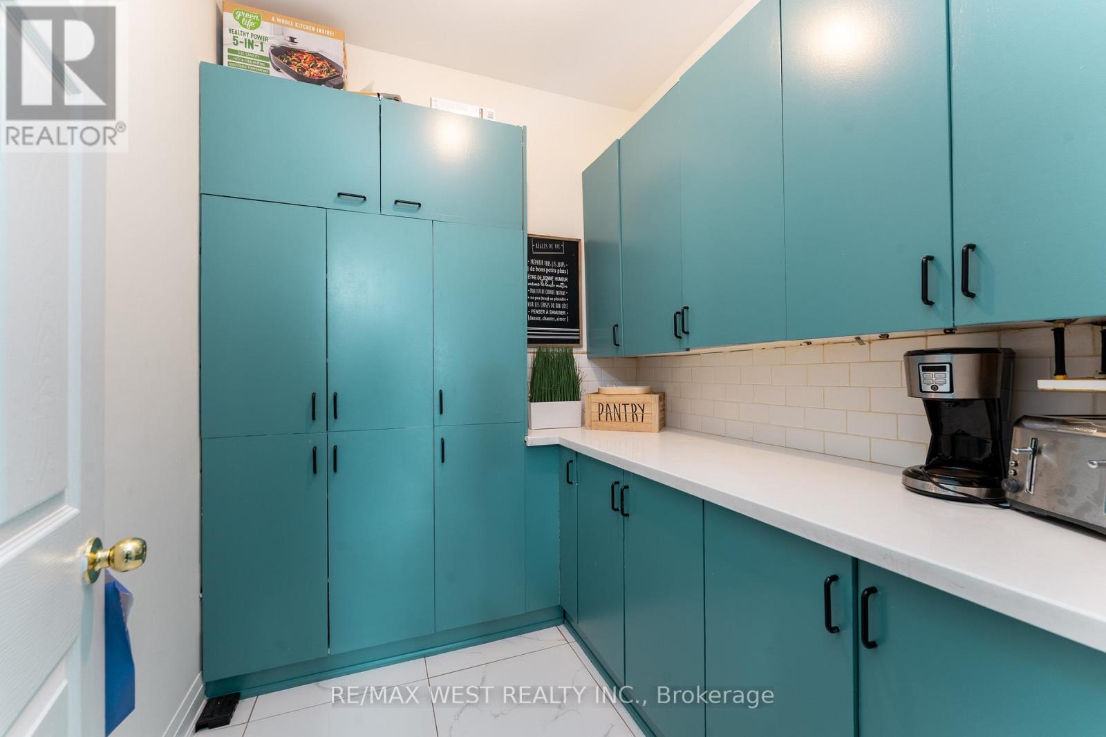 76 Yellow Avens Boulevard, Brampton, Ontario  L6R 0T3 - Photo 21 - W12817226