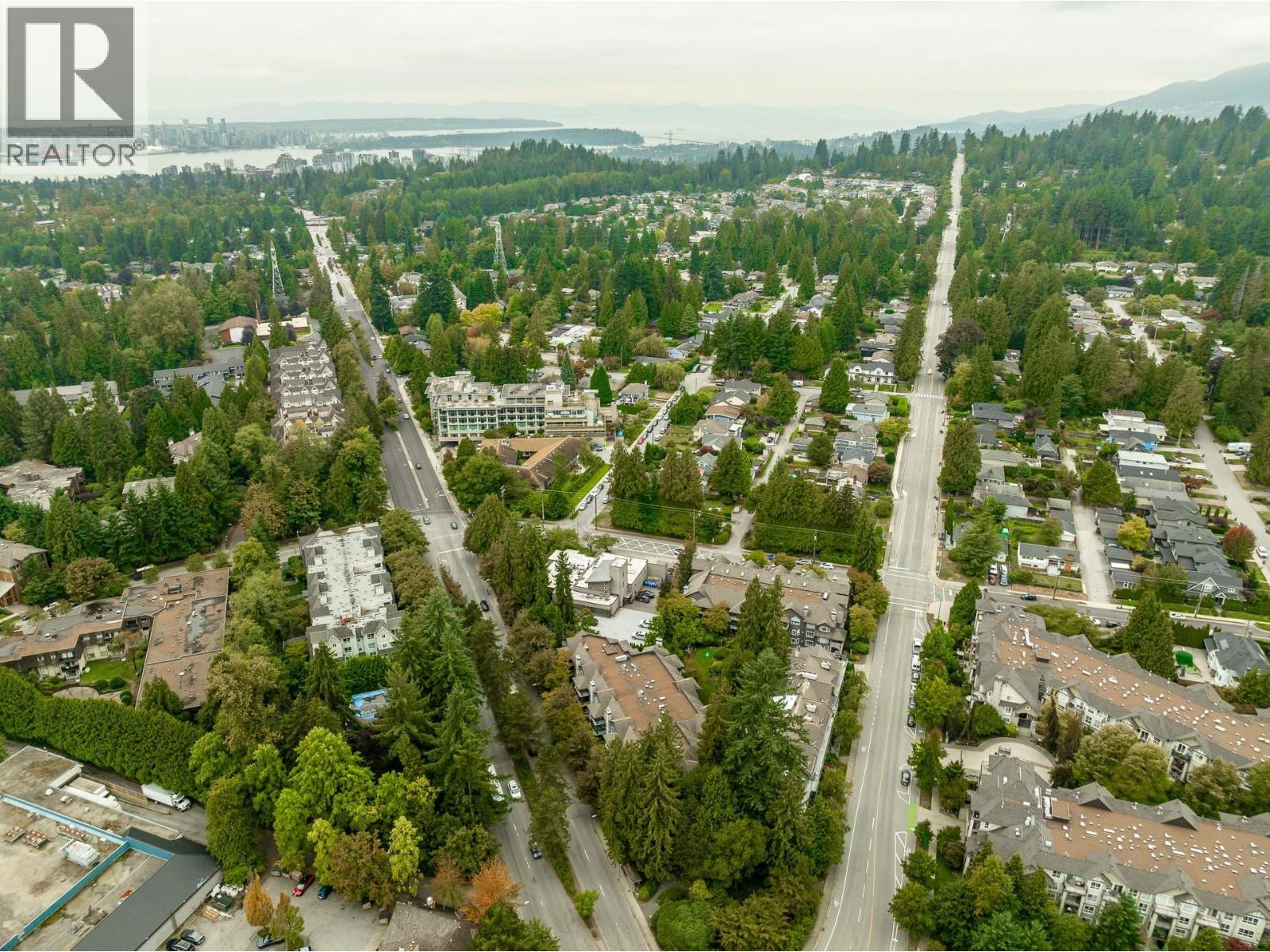 206 1150 Lynn Valley Road, North Vancouver, British Columbia  V7J 1Z9 - Photo 4 - R3093255