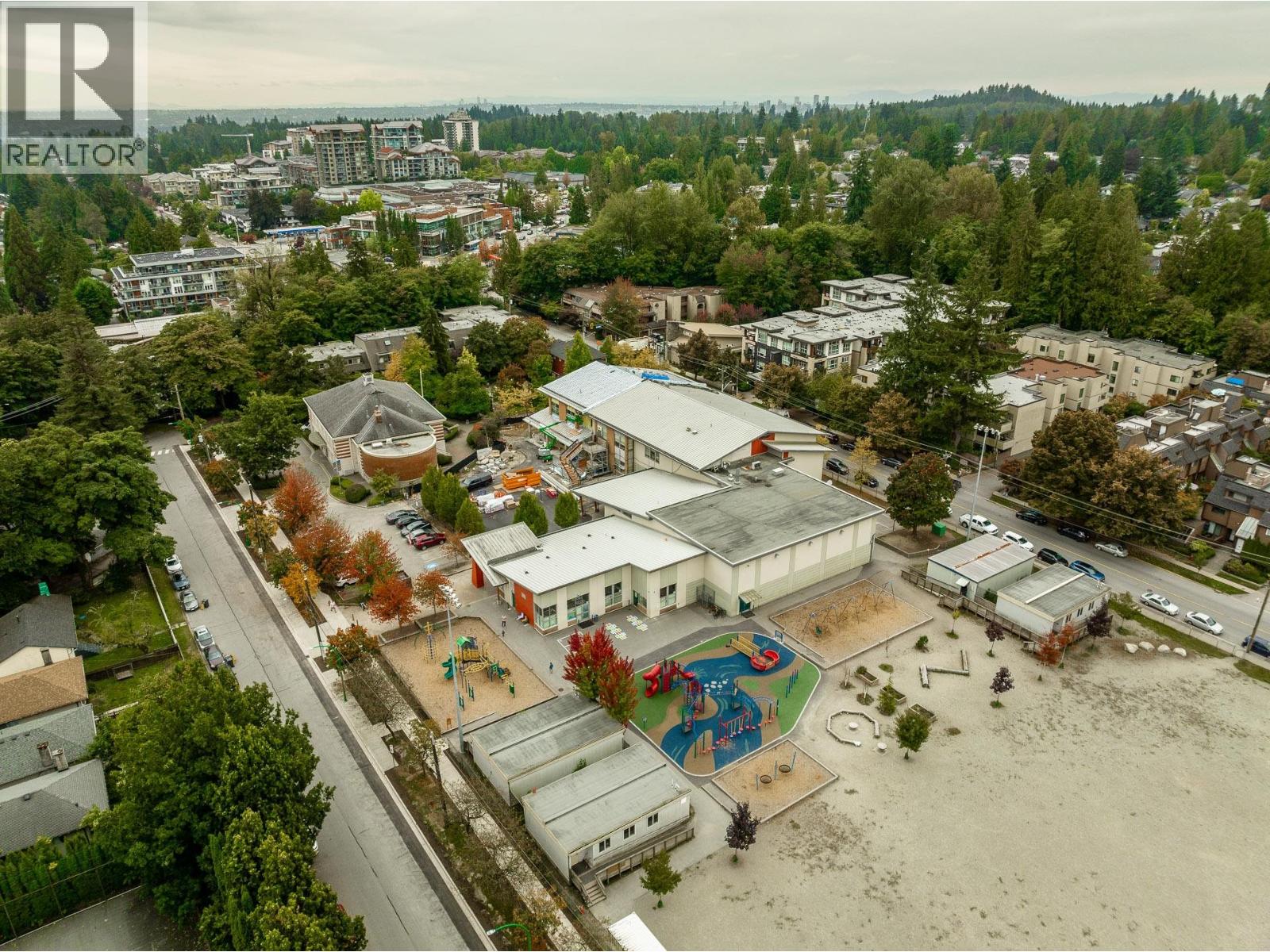 206 1150 Lynn Valley Road, North Vancouver, British Columbia  V7J 1Z9 - Photo 12 - R3093255