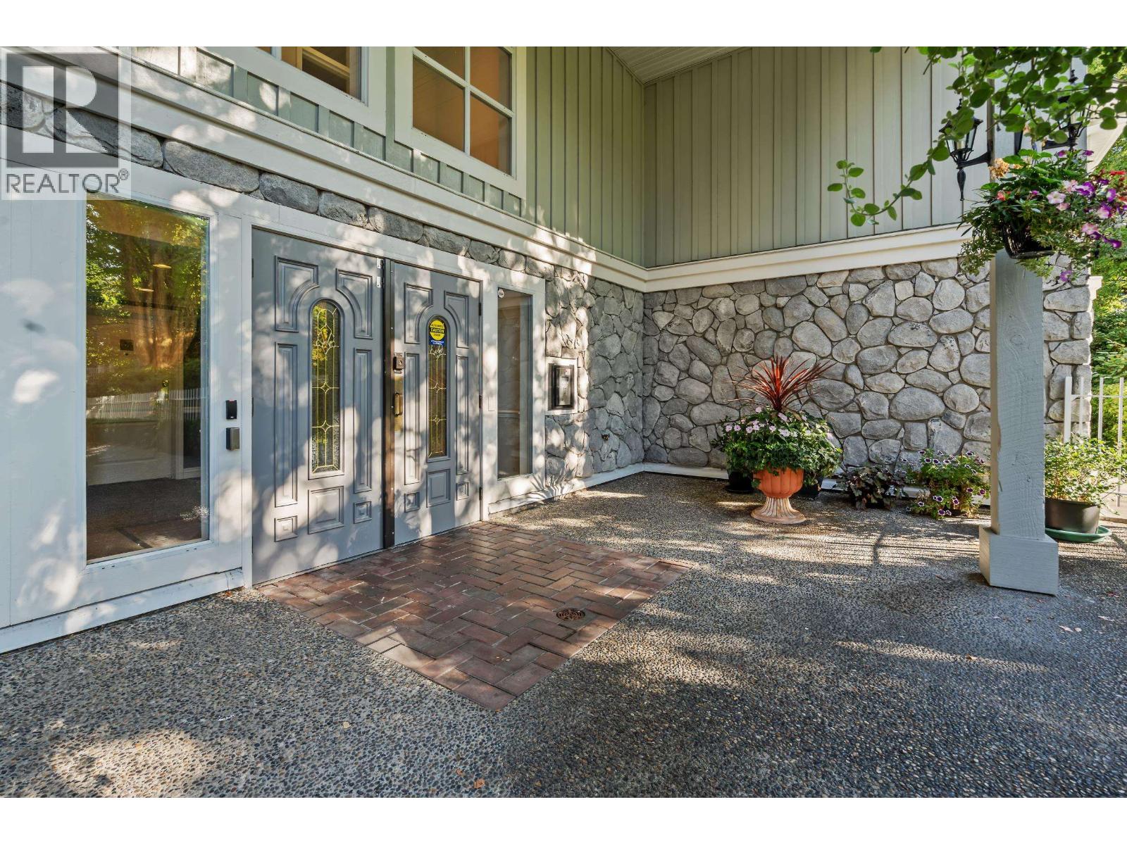 401 1281 Parkgate Avenue, North Vancouver, British Columbia  V7H 3A3 - Photo 39 - R3093093