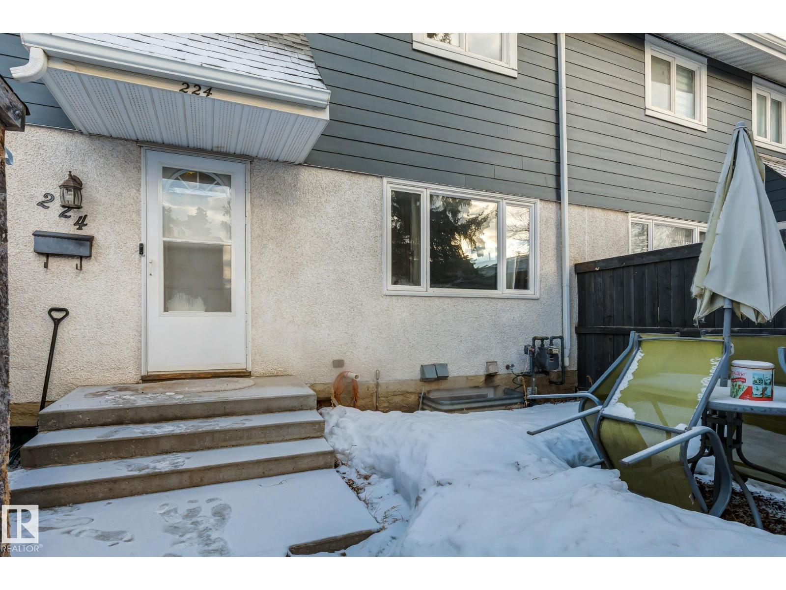 224 Callingwood Two Tw Nw, Edmonton, Alberta  T5T 1A3 - Photo 3 - E4474720