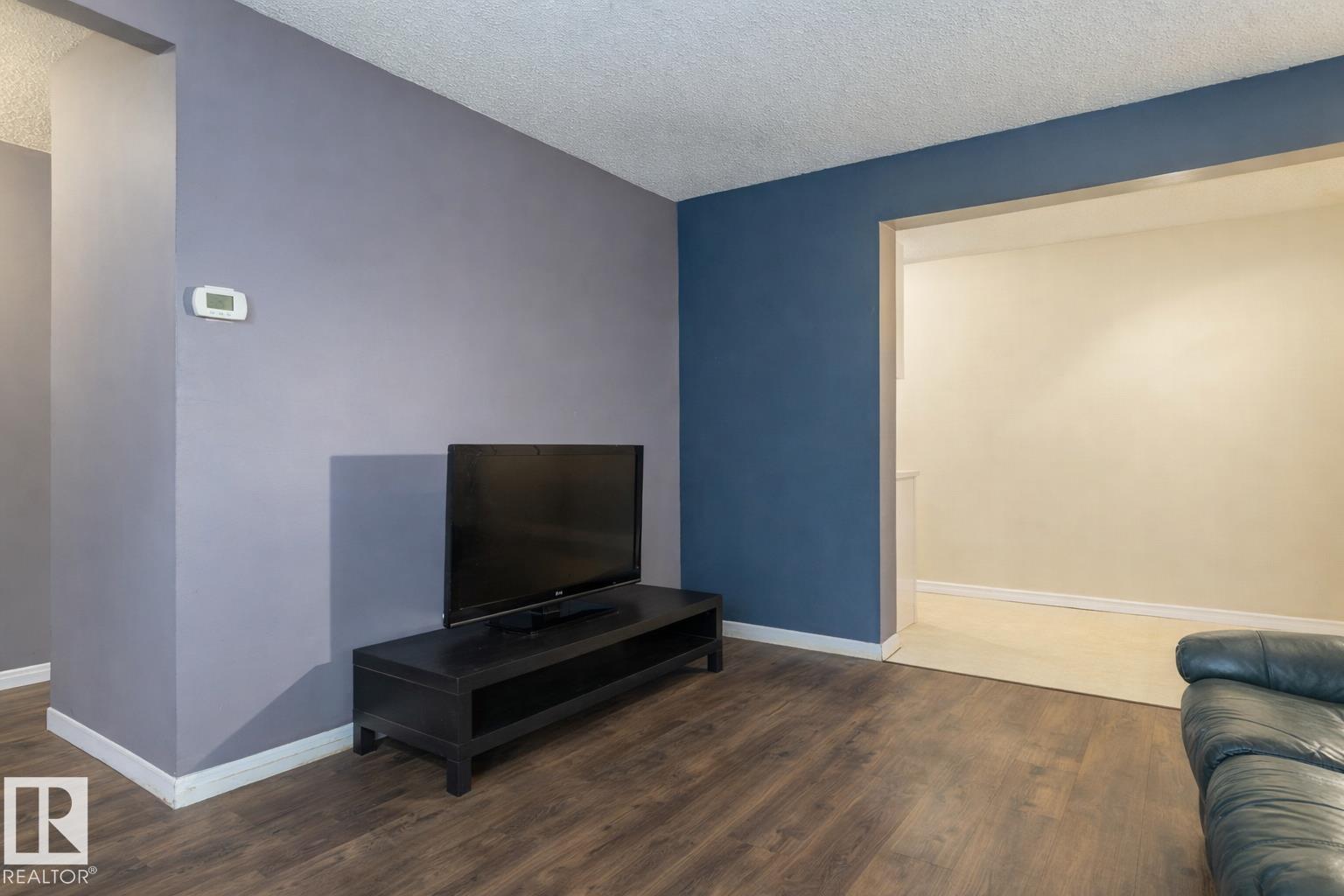 224 Callingwood Two Tw Nw, Edmonton, Alberta  T5T 1A3 - Photo 8 - E4474720