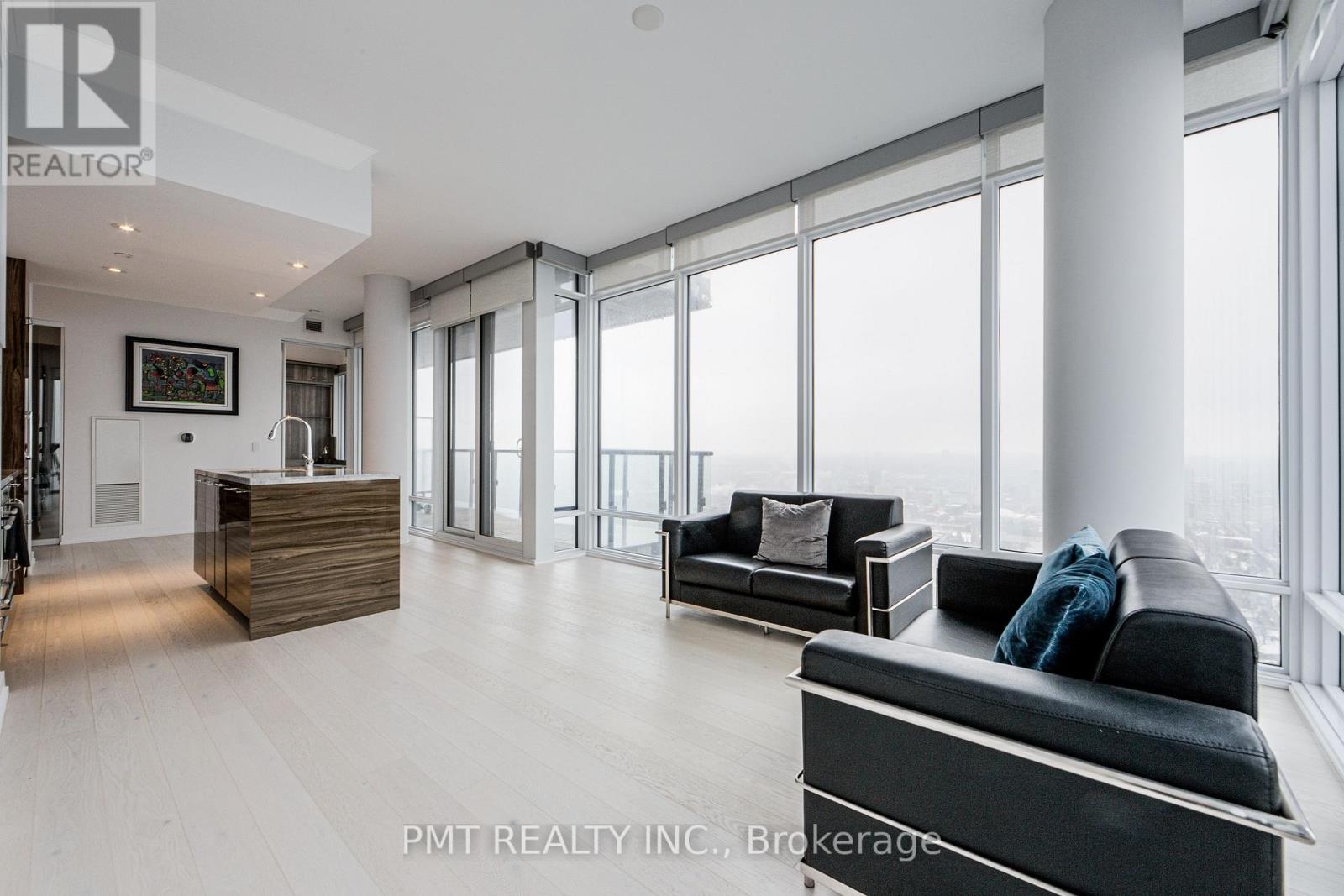 5102 - 488 University Avenue, Toronto, Ontario  M5G 0C1 - Photo 2 - C12732166