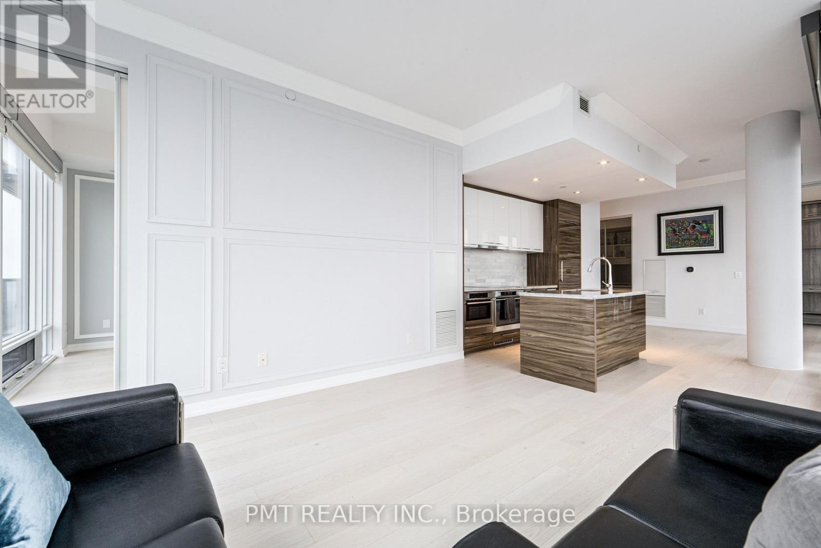 5102 - 488 University Avenue, Toronto, Ontario  M5G 0C1 - Photo 4 - C12732166