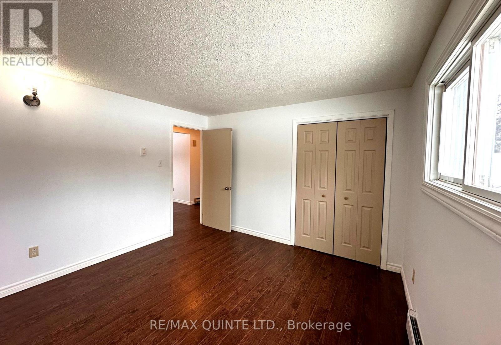 3 - 195 Kimmetts Side Road, Greater Napanee, Ontario  K7R 3L2 - Photo 5 - X12814360