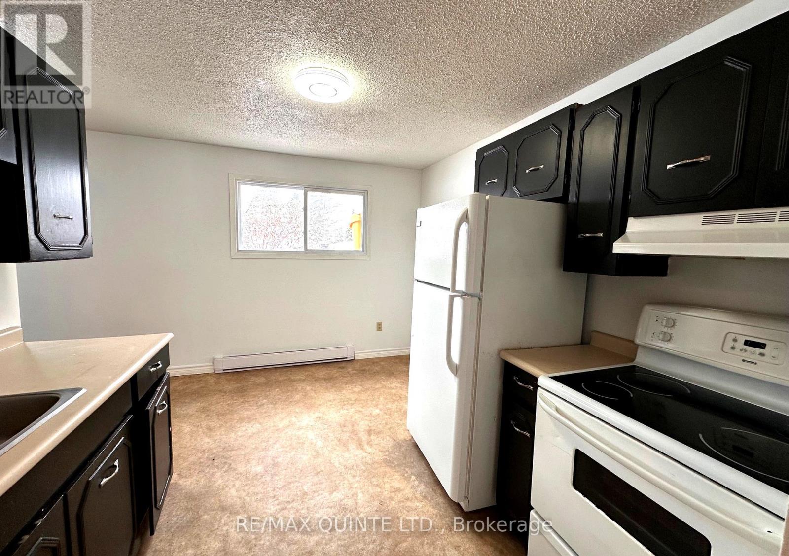 3 - 195 Kimmetts Side Road, Greater Napanee, Ontario  K7R 3L2 - Photo 3 - X12814360