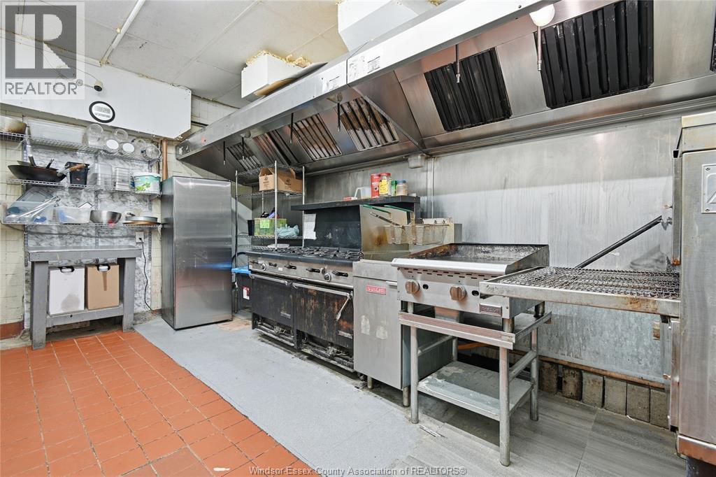 1457 University Avenue, Windsor, Ontario N9B 1B8 - Photo 10 - 26003902