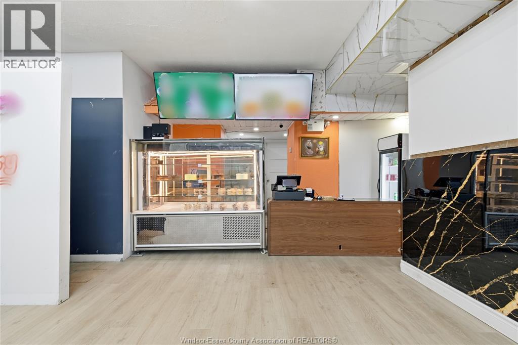 1457 University Avenue, Windsor, Ontario N9B 1B8 - Photo 7 - 26003902