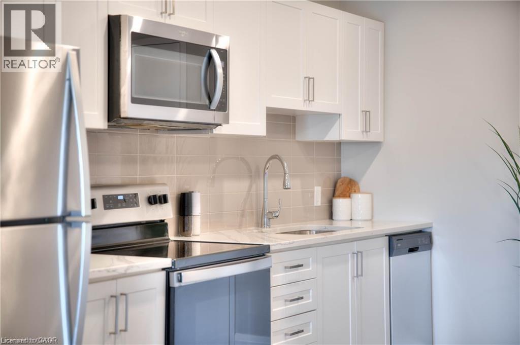 5 Wake Robin Drive Unit# 211, Kitchener, Ontario  N2E 3L2 - Photo 7 - 40806958