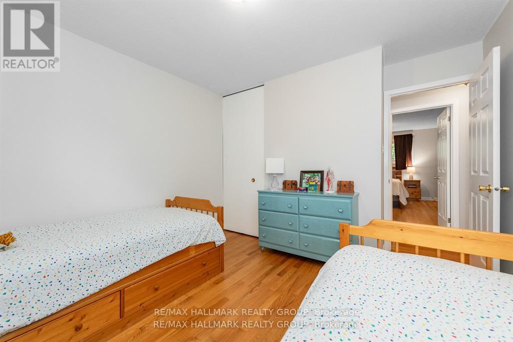 9 Newbury Avenue, Ottawa, Ontario  K2E 6K7 - Photo 21 - X12817296