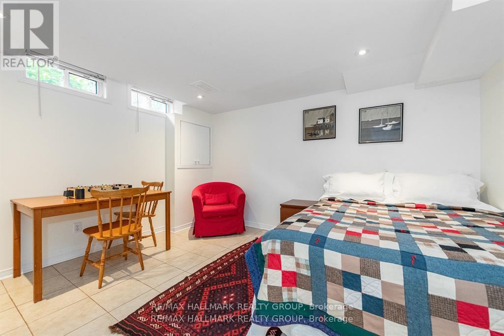 9 Newbury Avenue, Ottawa, Ontario  K2E 6K7 - Photo 30 - X12817296